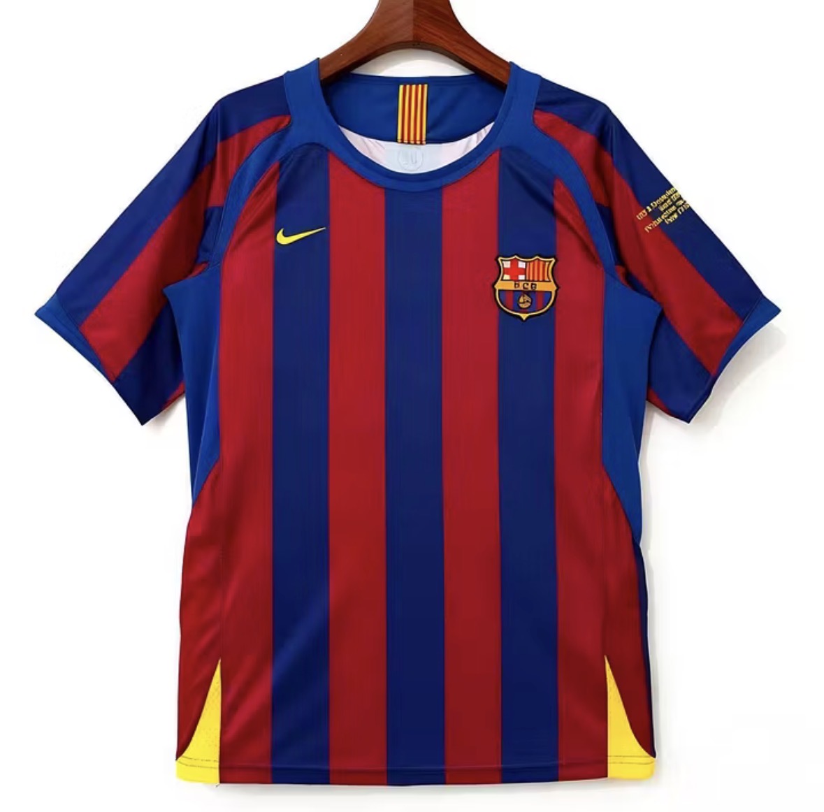 2005/2006 Retro Barcelona Home Football Shirt UEFA Champions League 1:1